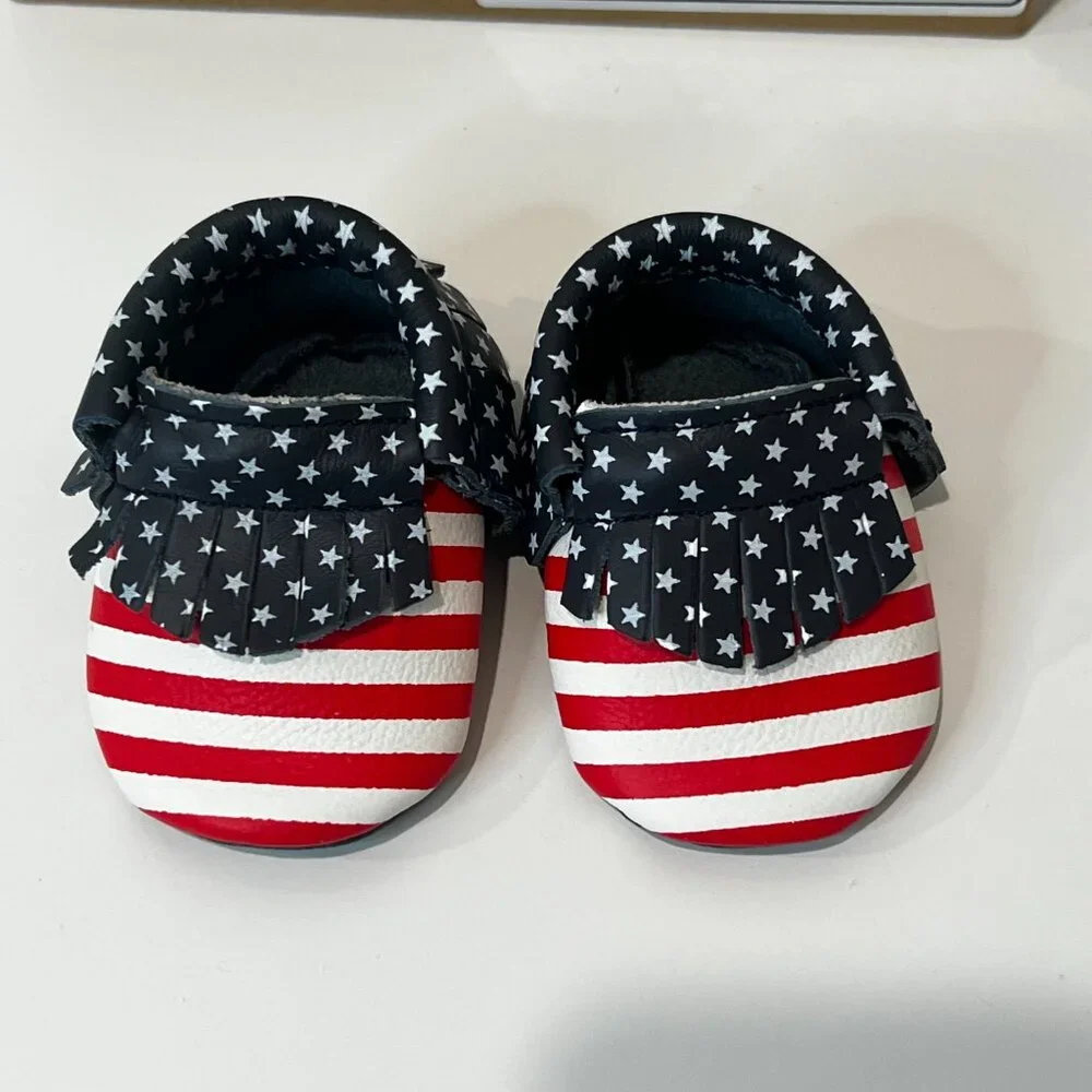 NIB! Bird Rock Baby Genuine Leather Moccasins Stars and Stripes Flag Size 2